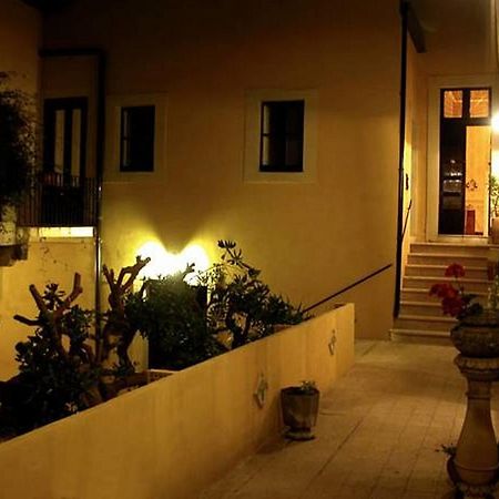 Bed and Breakfast Il Giardino Del Barocco Noto Exteriér fotografie
