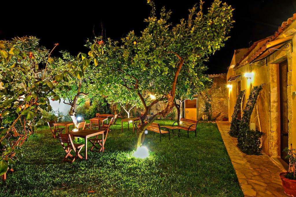 Bed and Breakfast Il Giardino Del Barocco Noto Exteriér fotografie